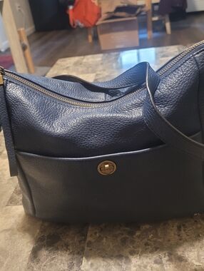 ELLIOTT LUCCA CLASSIC SHOULDER BAG